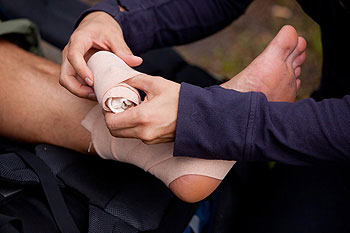 Ankle Sprains Treatment in the Broward County, FL: Fort Lauderdale (Sunrise, Oakland Park, Dania Beach, Lauderhill, Coconut Creek) areas